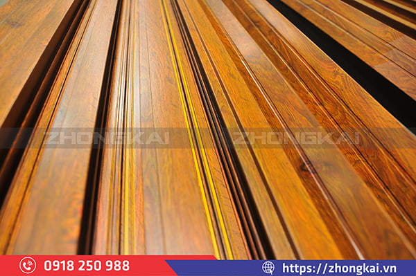 Nhôm thah hệ thủy llực